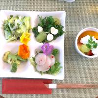 #かけるビネガーラボ  研究員の料理を食べるー(⌒▽⌒)