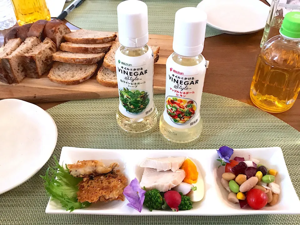 Snapdishの料理写真:#かけるビネガーラボ   #ミツカン 新商品 オイルとかける VINEGAR を使った研究員のお料理(⌒▽⌒)|青山金魚さん