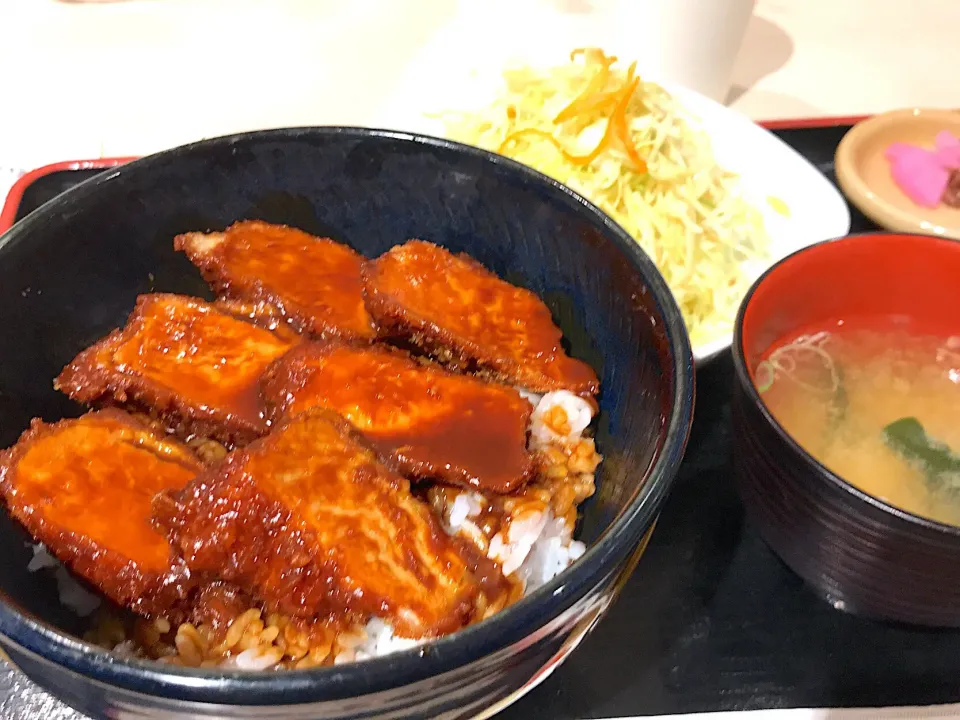 矢場とん ヒレカツ丼定食|naokoさん