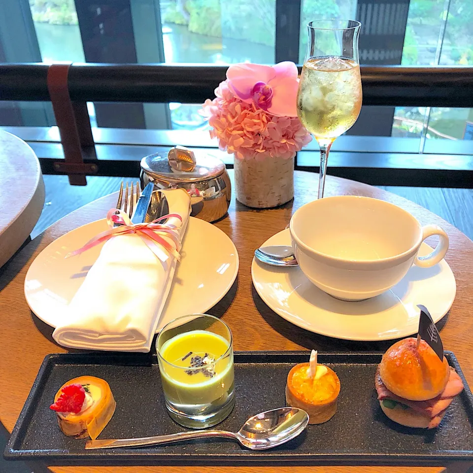 フォーシーズンズ京都 アフタヌーンティー☕️|Seikoさん