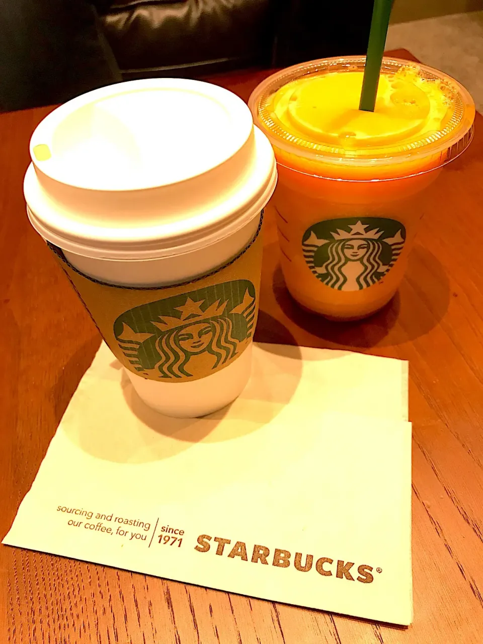 なんばスカイオのスタバにて🥤|ナナさん