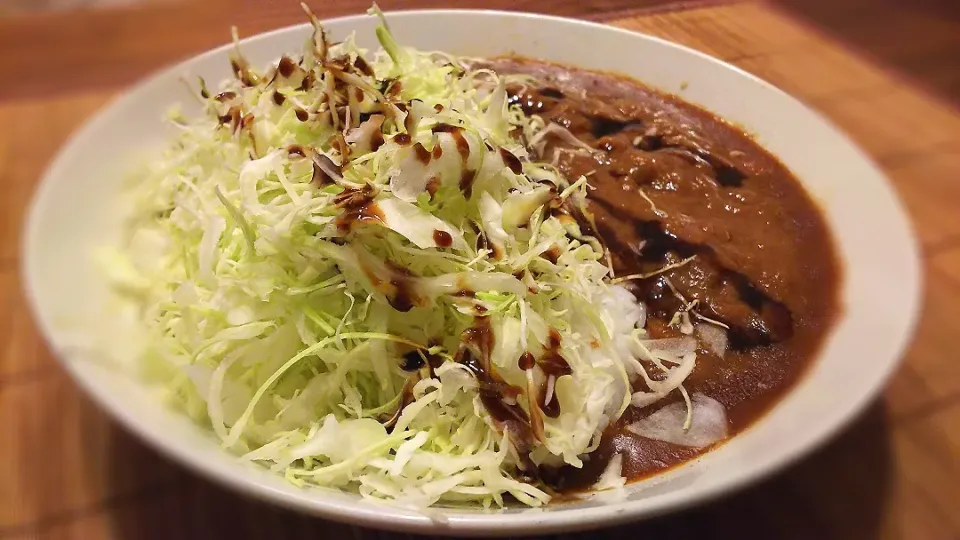 きゃべつﾓﾘﾓﾘのﾚﾄﾙﾄｶﾚｰ🍛
の晩ごはん✨|kaz(*･ω･)さん