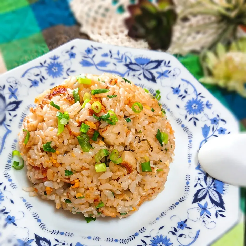 じゃこ入りほんだしチャーハン|とまと🍅さん