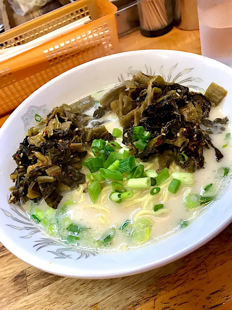 ✨漢の朝ラーメン🍜✨|中さんさん