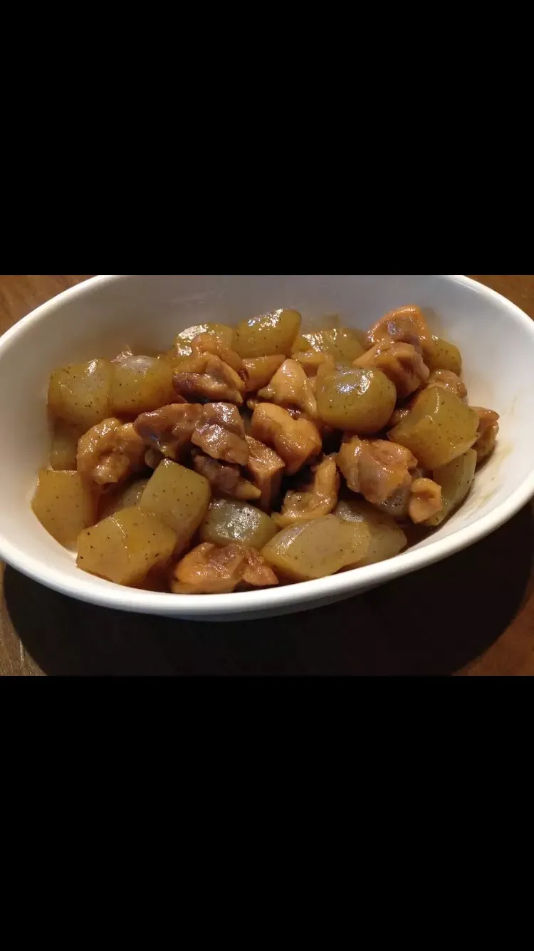 鶏肉と こんにゃくの煮物|綾香さん