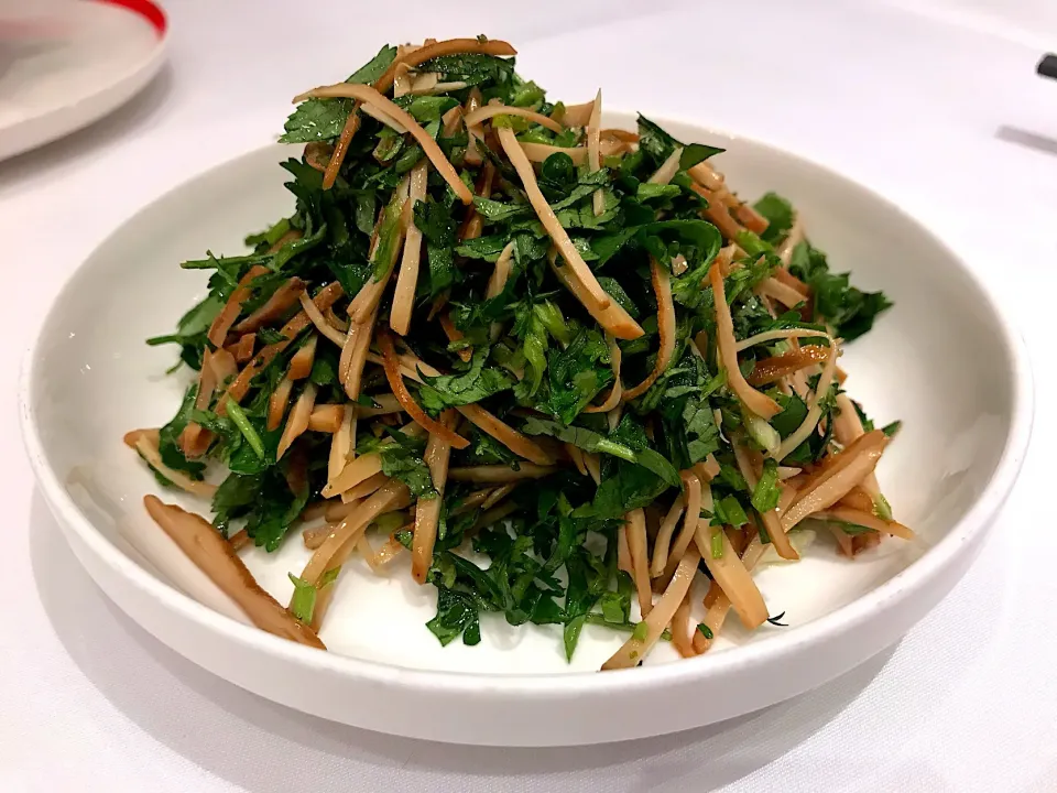 Dried bean curd with parsley|Sky Blueさん