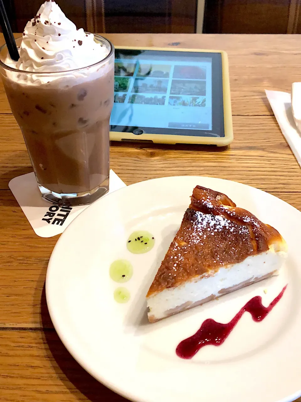 アイスチョコレートとチーズケーキ|8008さん