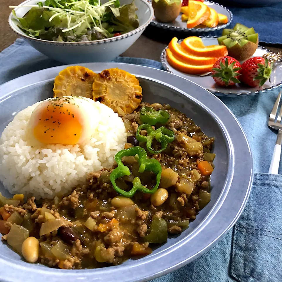 ミックスビーンズの
    キーマカレー*:ஐ(●˘͈ ᵕ˘͈)🍛|AKUBI*:ஐ(●˘͈ ᵕ˘͈)さん