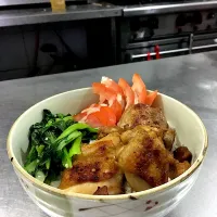 Grilled chicken donburi|ninoboyさん