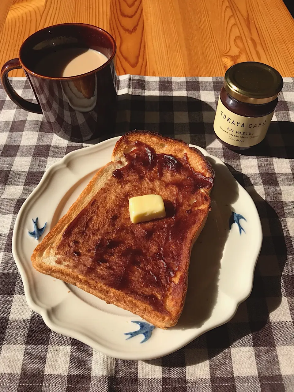 Snapdishの料理写真:あんバタートースト、カフェオレ|sayaさん