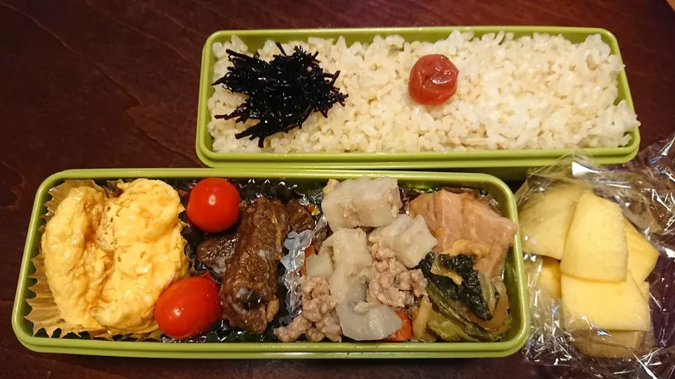 Snapdishの料理写真:豚肉の味噌漬け弁当|りょーさん