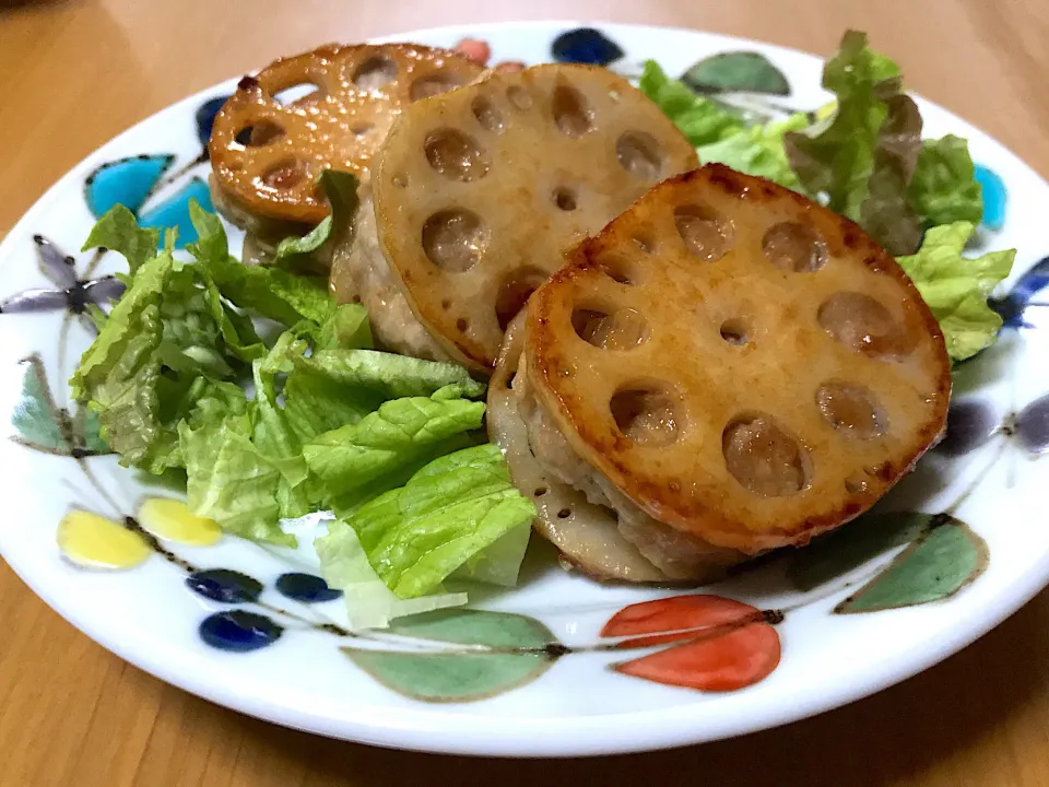 ♪シャキシャキ蓮根ひき肉はさみ焼き♪ by キキママ♪|333さん