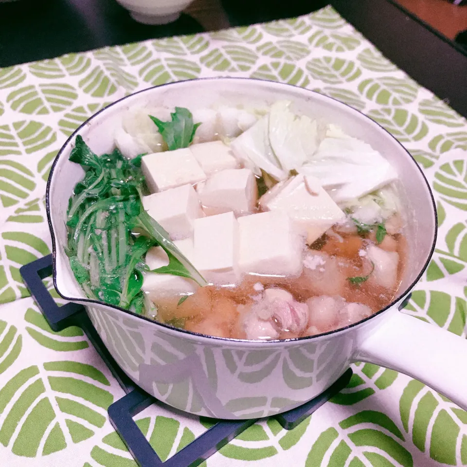 Snapdishの料理写真:ご飯を作る気力がない時は 楽々お鍋♪|ひめぎくさん