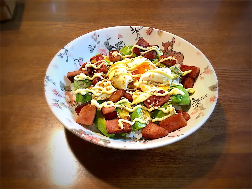 照り焼きアボカドスパム丼|ちろるろさん