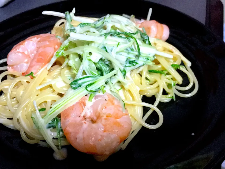 ふぅちゃんさんの料理 水菜とエビのチーズクリームパスタ|Atsuko☺︎さん