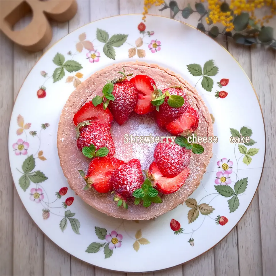 ばろんの料理 ストロベリーチーズケーキ🍓|ばろんさん