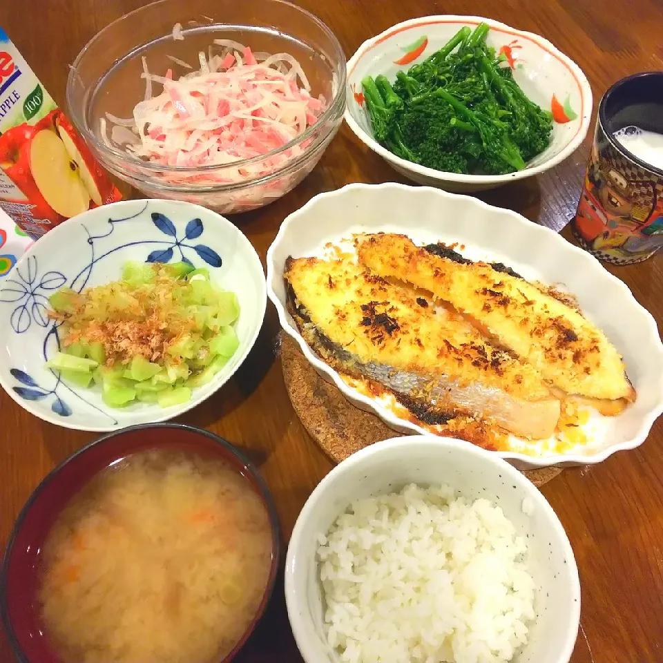 鮭のパン粉焼きと旬の野菜|kokkoさん