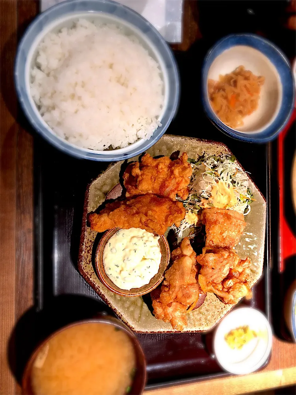 チキン南蛮と唐揚げの定食|しゃむさん