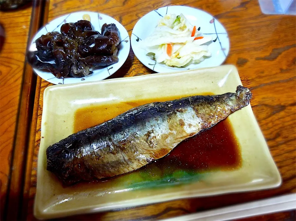 お蕎麦を待つ間に
ニシンとキクラゲ、お漬物で。
山形県 尾花沢市 そば処 鶴子|Takeshi  Nagakiさん