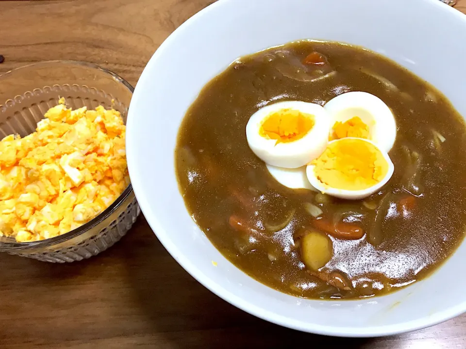 カレーうどんとたまごサラダ|aicooさん