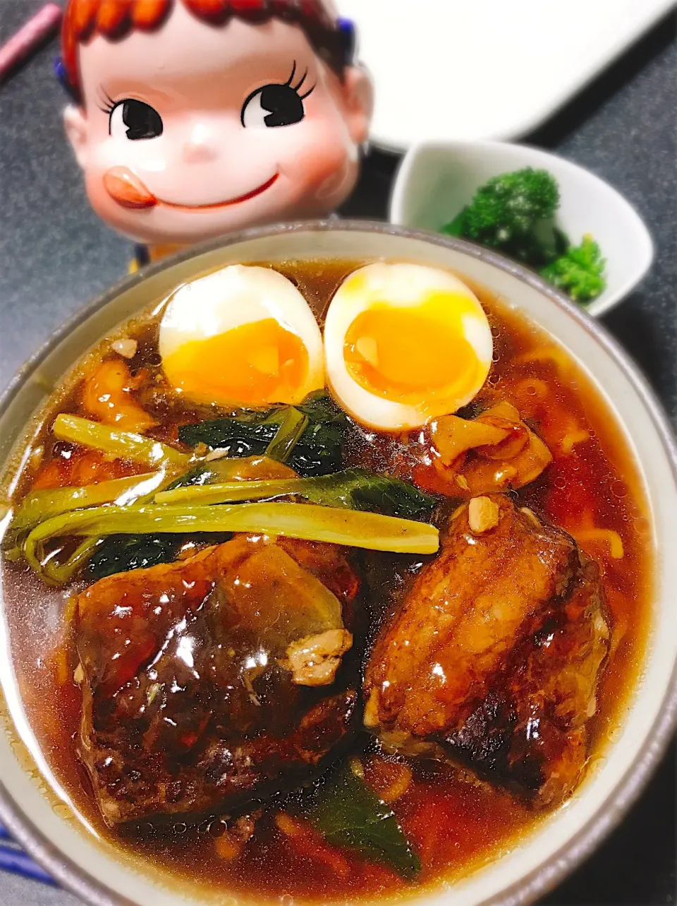 Snapdishの料理写真:牛バラチャーシューで♡絶品本格ラーメン。|ぽき。さん