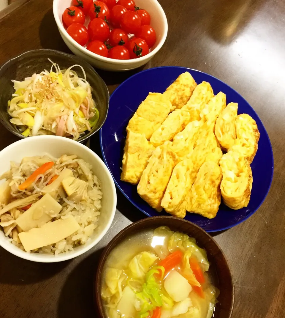 たけのこご飯&春キャベツのみそ汁&卵焼き&ネギとハムの中華風和え物|み〜さん