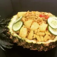 Pineapple Fried Rice - YouTube|Food Academyさん