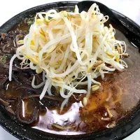 Snapdishの料理写真:黒ラーメン|Masahiko Satohさん