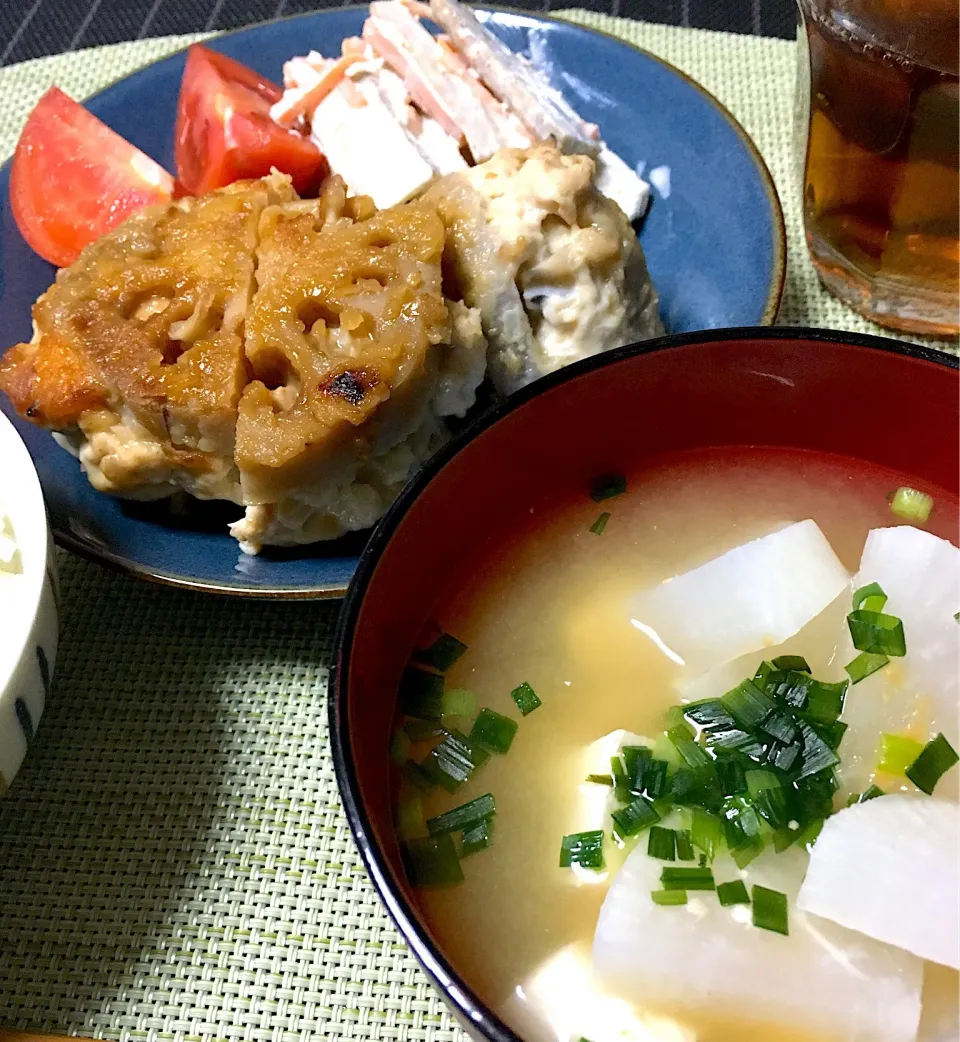 ・レンコンつくね
・ごぼうサラダ
・豆腐と大根の味噌汁|ちぐあささん