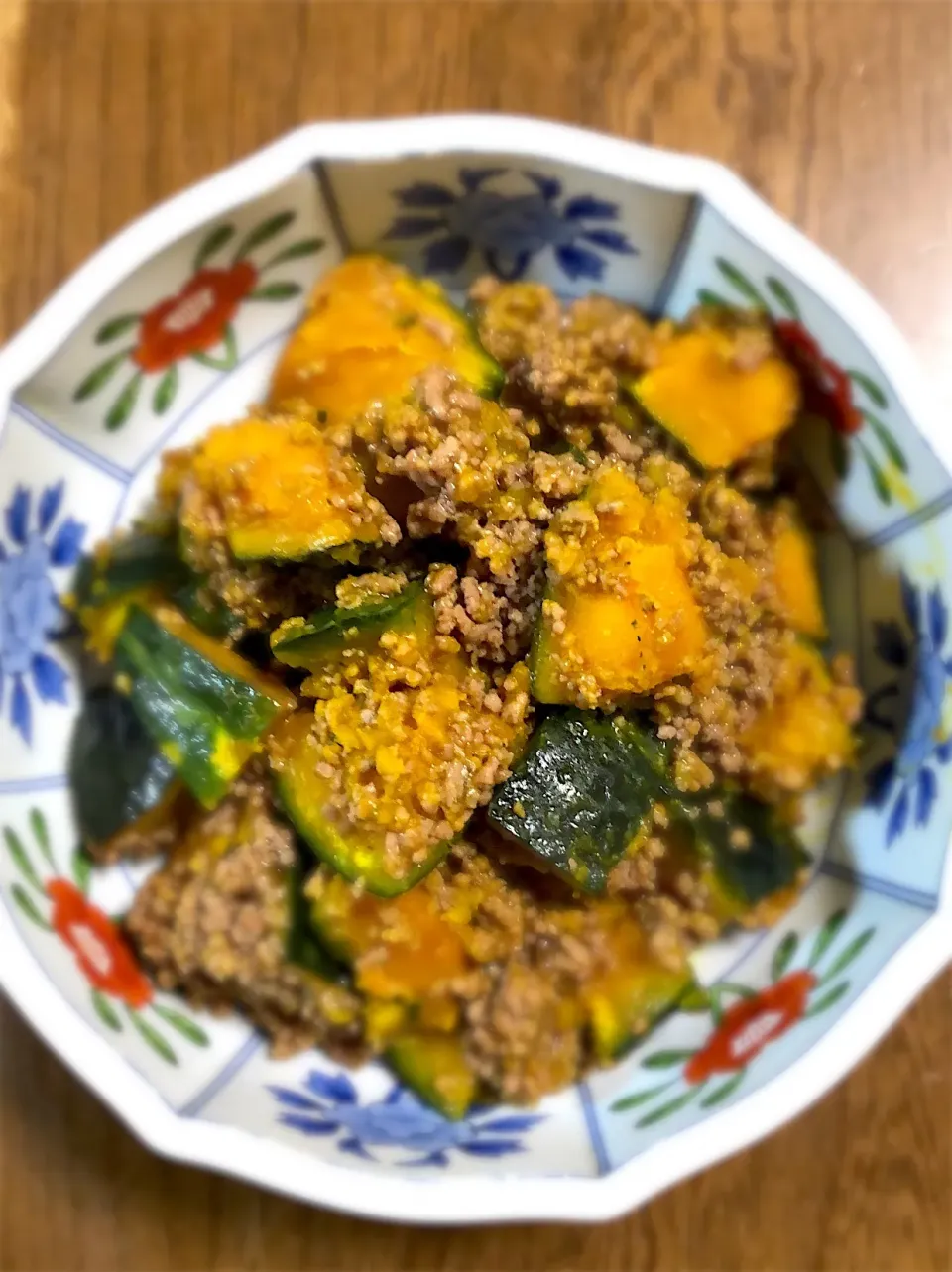 Snapdishの料理写真:かぼちゃのそぼろ煮|obachanさん