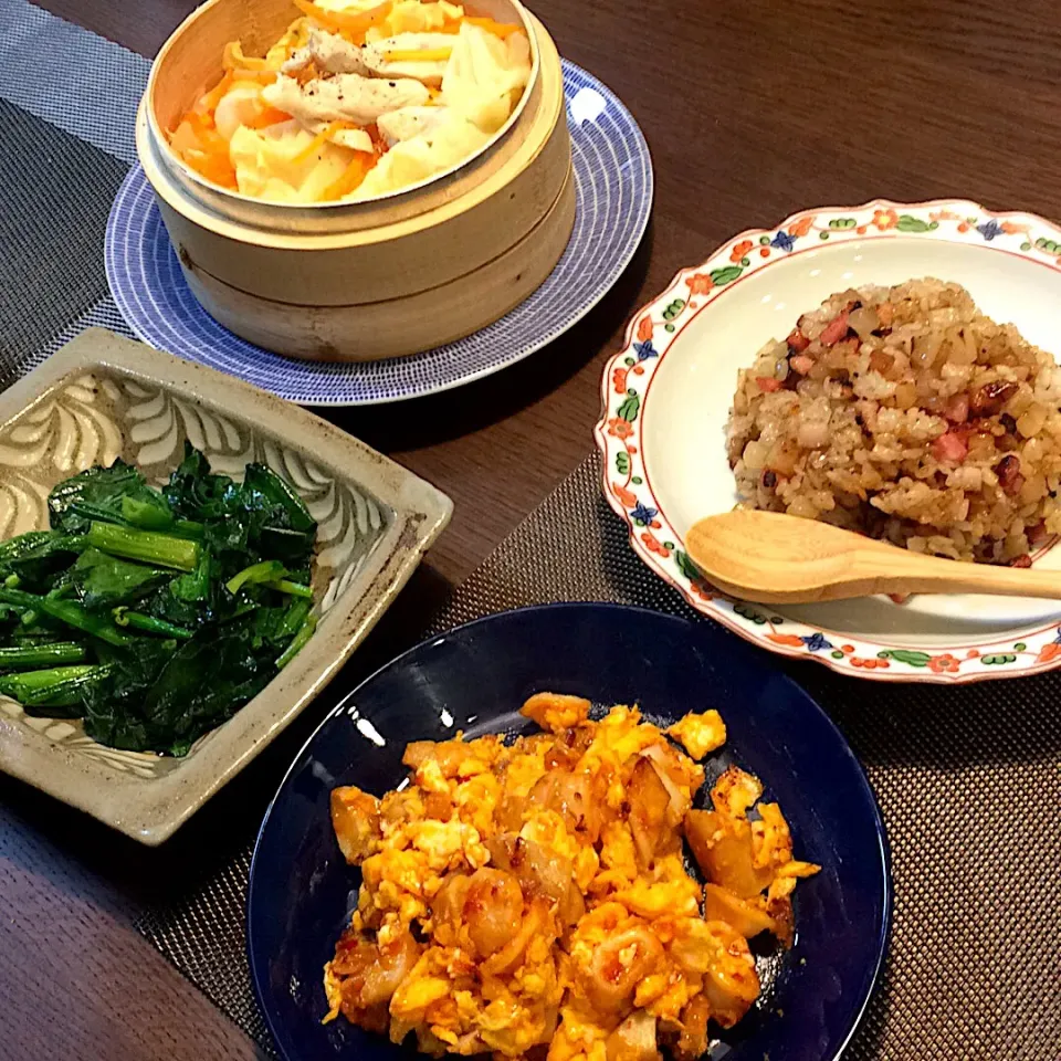 エビチリの卵炒め
大根でかさ増しチャーハン
ほうれん草のナムル
蒸し野菜|モスグリーンさん