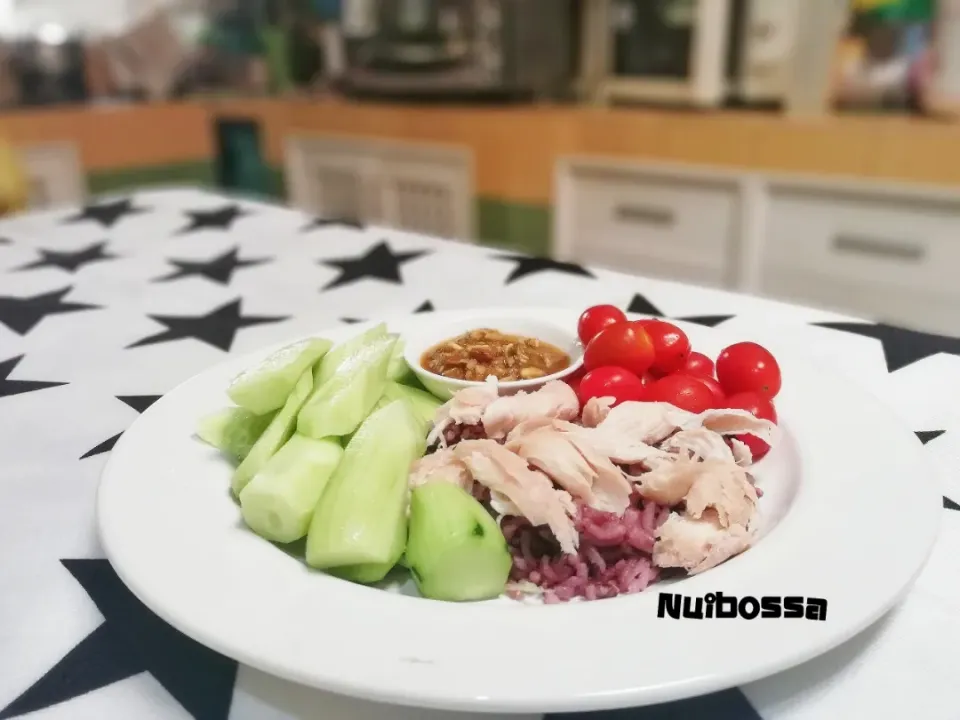 "ข้าว(ไม่)มันไก่🍚🍗🍗
#DietFood|nuibossa fb.Nui Bossaさん