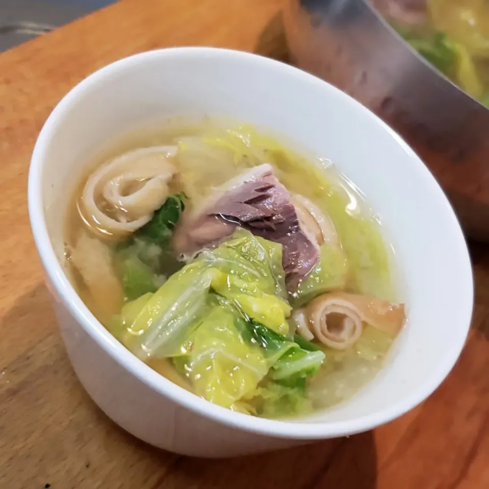 鯖缶と白菜、荘内麩のお味噌汁|mi_neneco♪さん