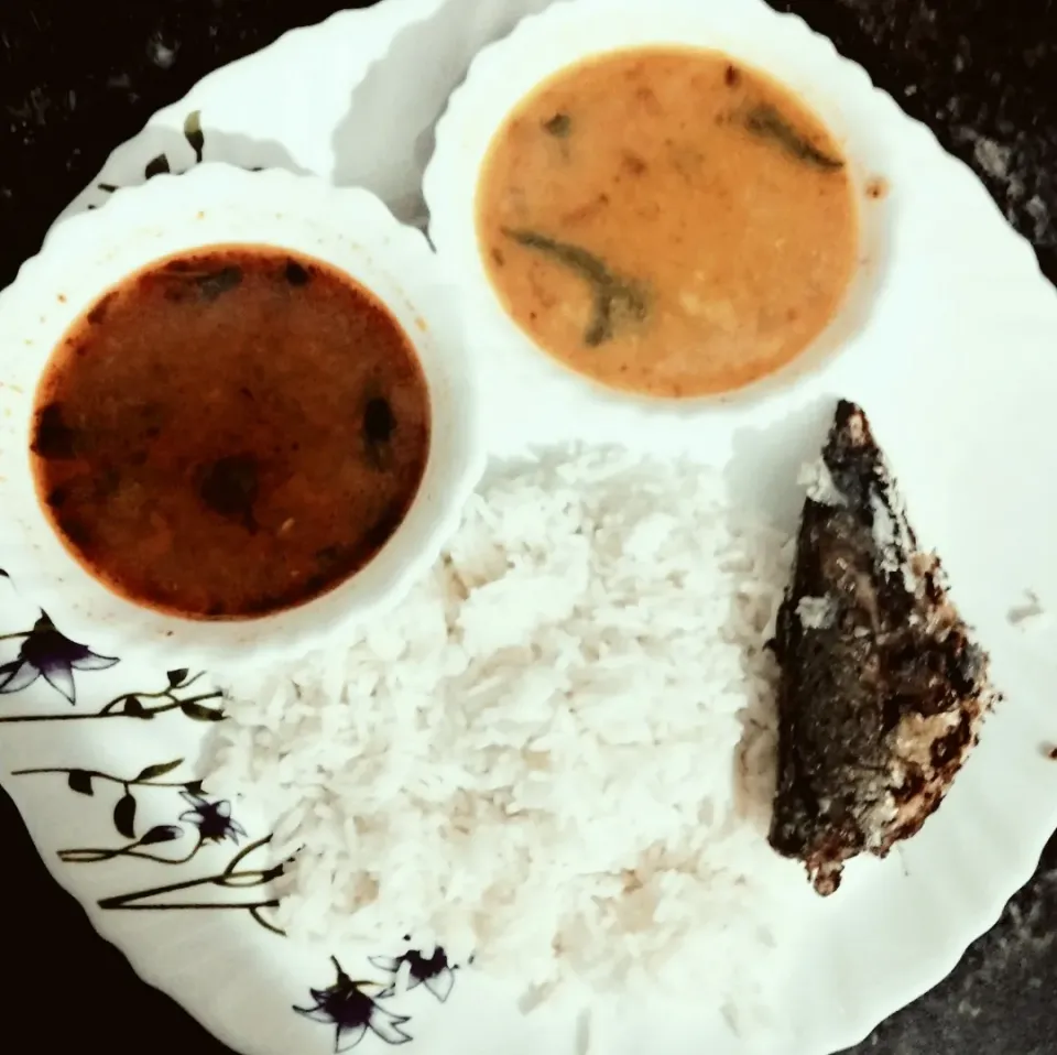 rasam+steamed rice+dal tadka+ rohu fried...😋😋|Mansi Sharmaさん