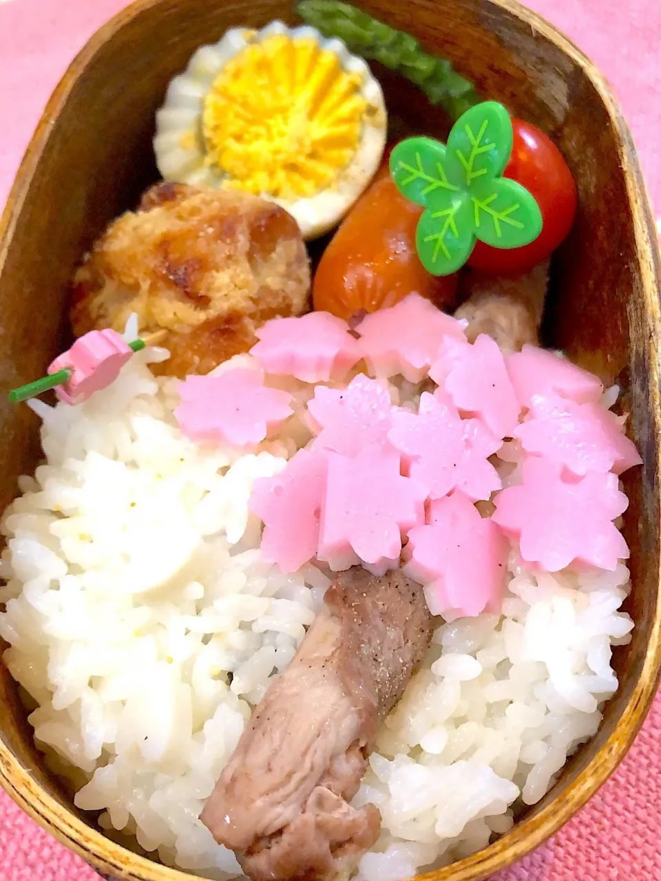 桜お弁当🌸|Yuki Kawasumiさん