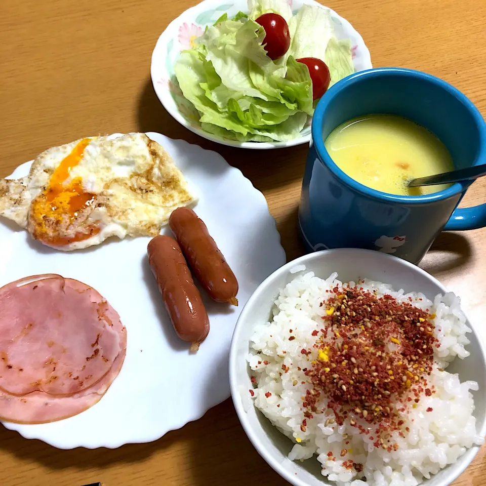 Snapdishの料理写真:朝食 190325|maixx ใหม่さん