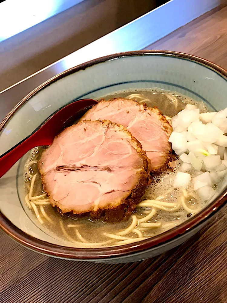 ✨漢の特濃煮干しラーメン🍜✨|中さんさん