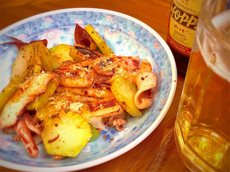 イカの一夜干しとブロッコリーの茎炒め🍻|ちまさん