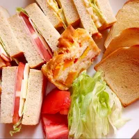 ミニ食パン🍞でサンドイッチ🥪|えとさん