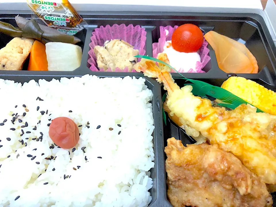 ジュニアアカデミーで講師の昼食弁当🍱|BOOさん