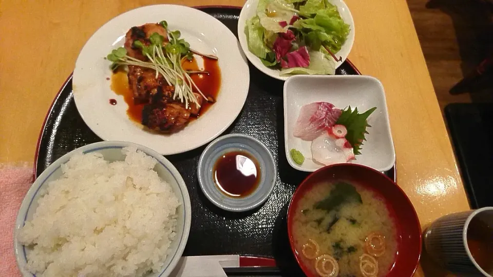 若鳥炭火定食|りくさん