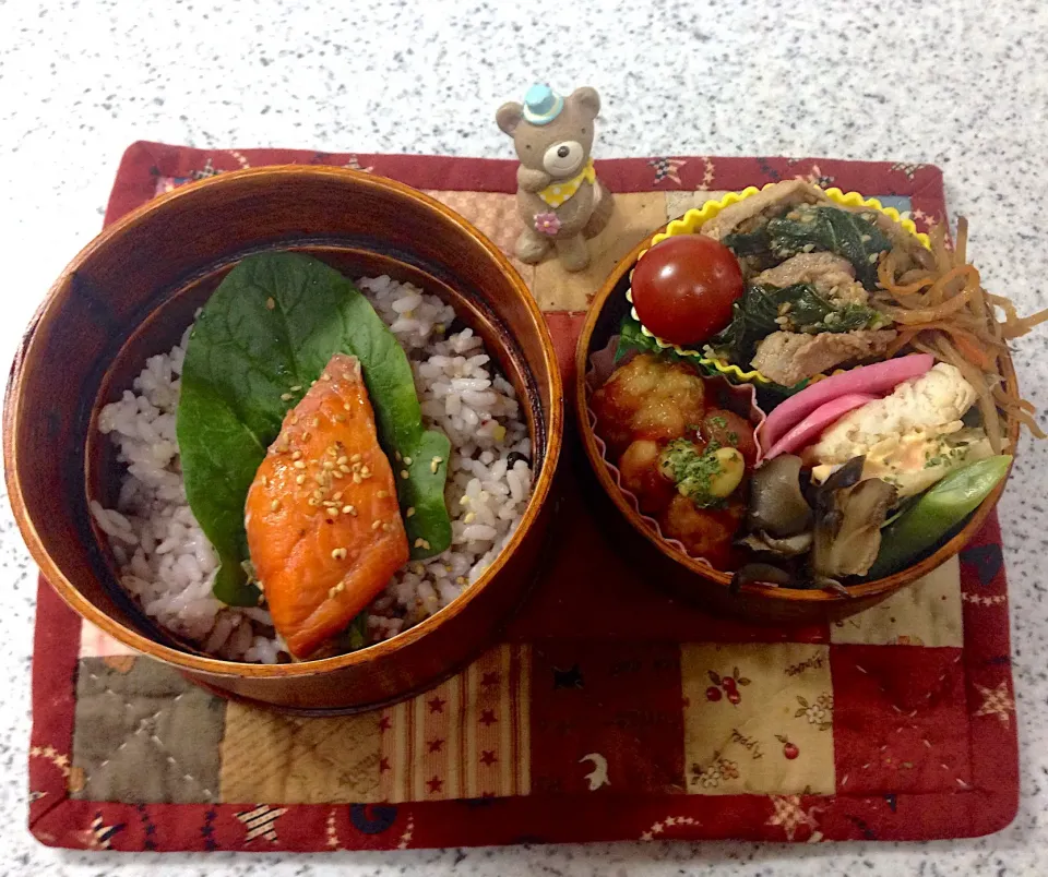 Snapdishの料理写真:今日のお弁当😊 #わっぱ弁当  #丸弁当  #夫弁当  #地味弁当|naonaomimichanさん