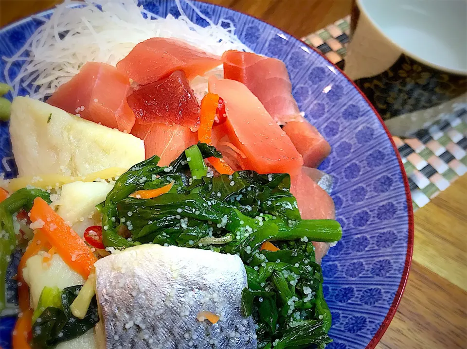 Snapdishの料理写真:鰊や鮪🐟もちろん冷やで🍶😋👍🏻✨|ちまさん