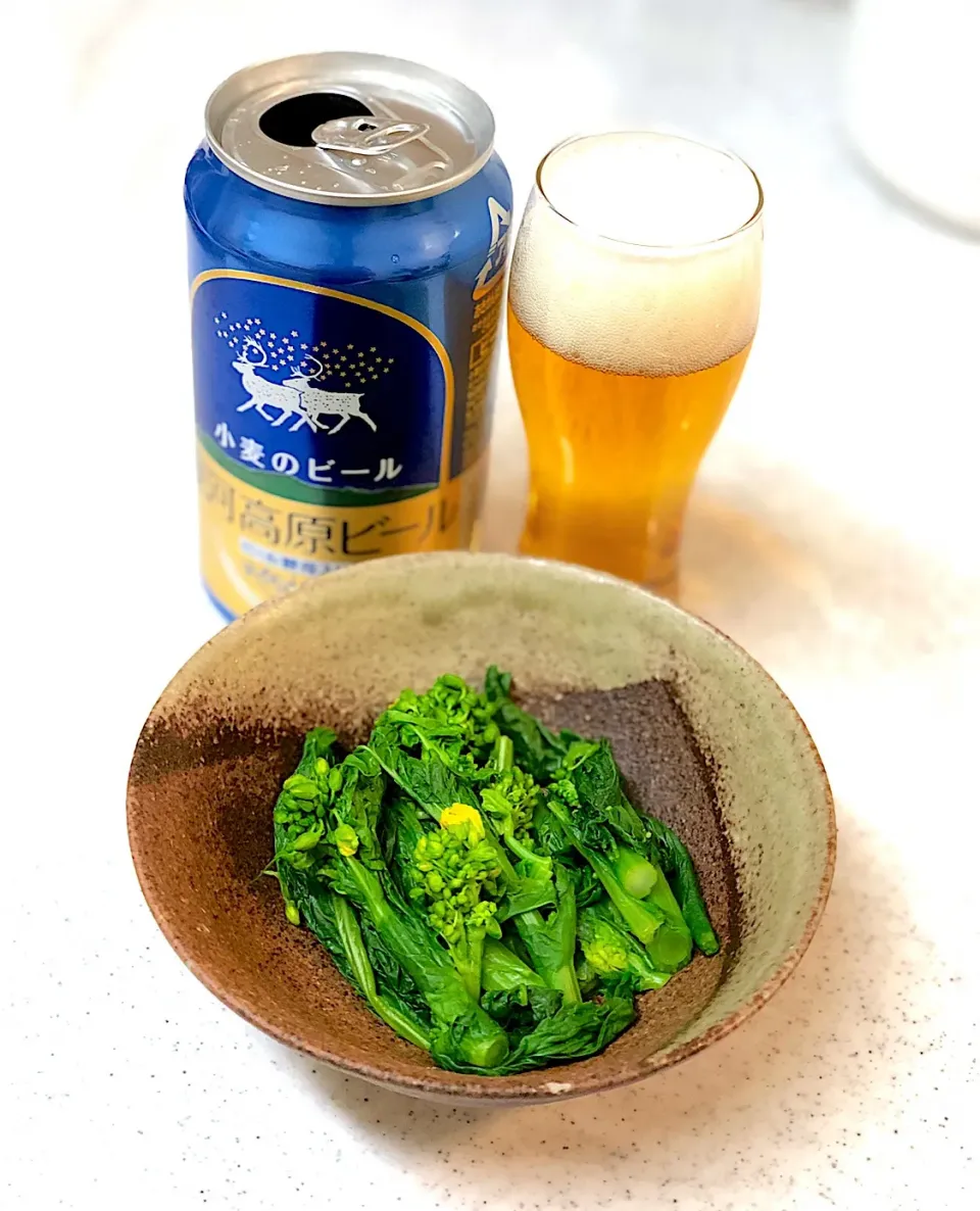 菜の花とビール🍺|ばんさん