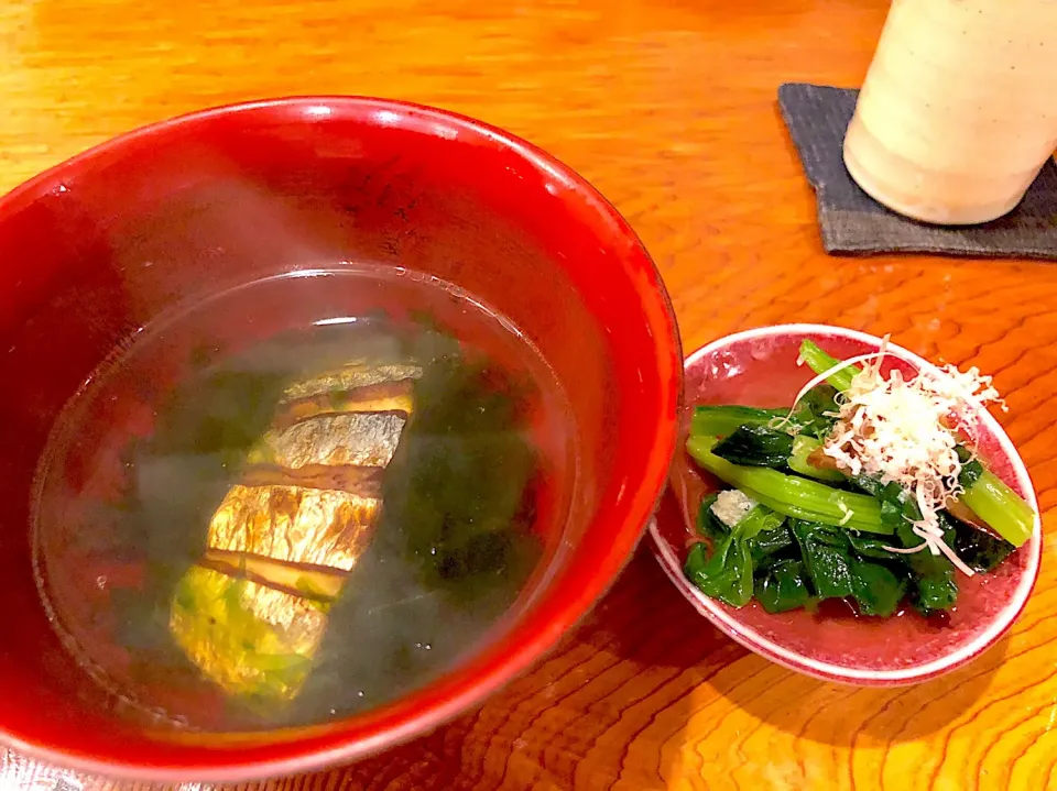 お通し 焼き鯖のお吸い物とほうれん草|流線形さん