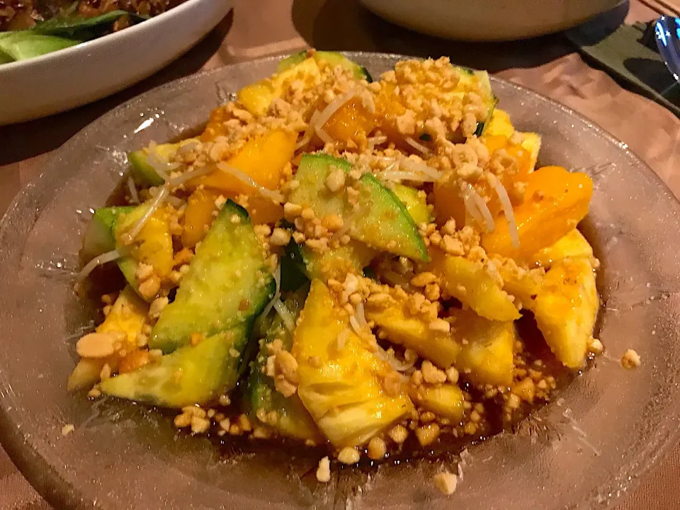 Snapdishの料理写真:Rojak salad|Sergio Lacuevaさん