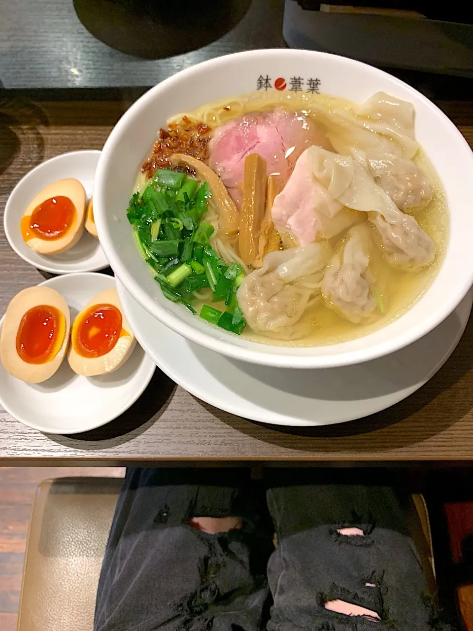 Snapdishの料理写真:塩わんたん麺(◍•ڡ•◍)❤|いつみさん