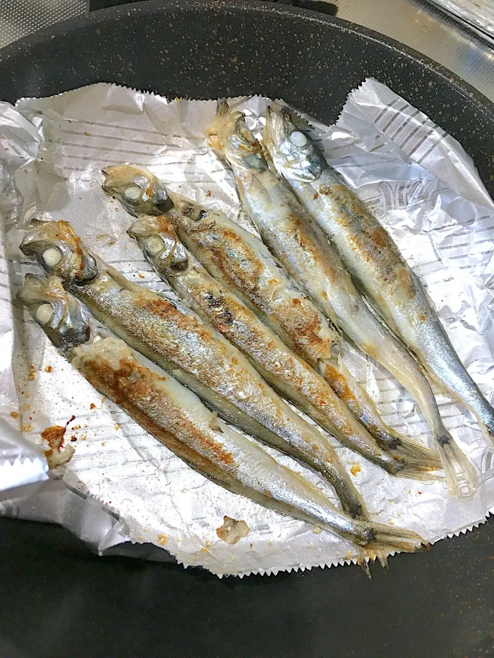 ししゃも 素焼き🐠 #おつまみ  #失敗なし  #簡単  #5分以内調理可|にゃふてんさん