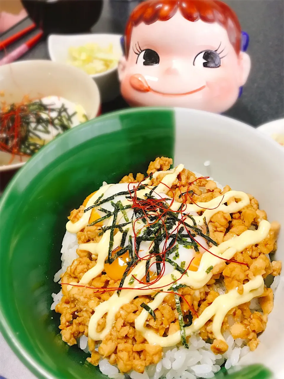 こってりでもヘルシー♡お豆腐そぼろのマヨ玉丼。|ぽき。さん