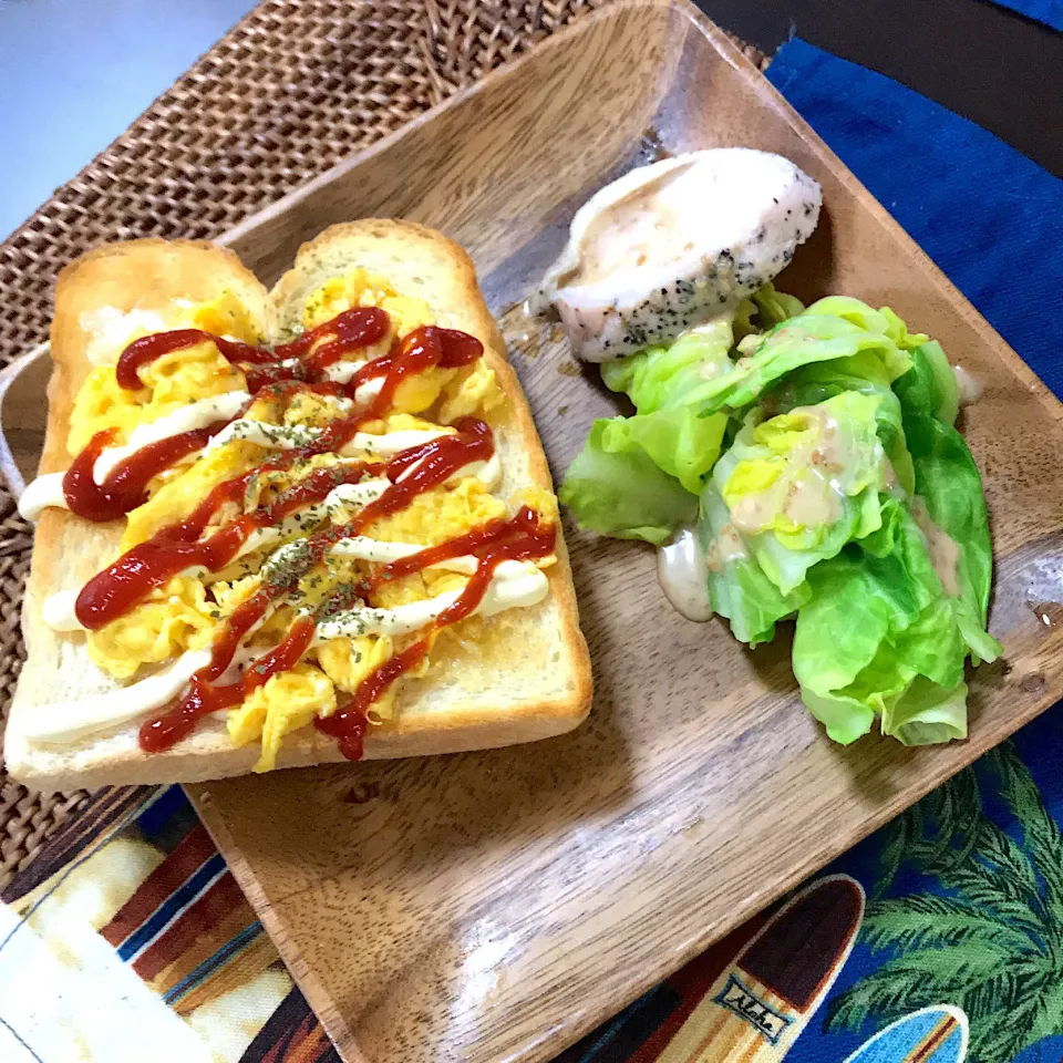 ある日の朝ごぱん🍞|ニャン太郎さん